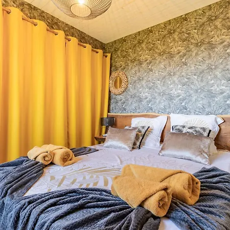 L’échappée Belle - Joli Appt Avec Piscine Partagée Appartamento Caylus